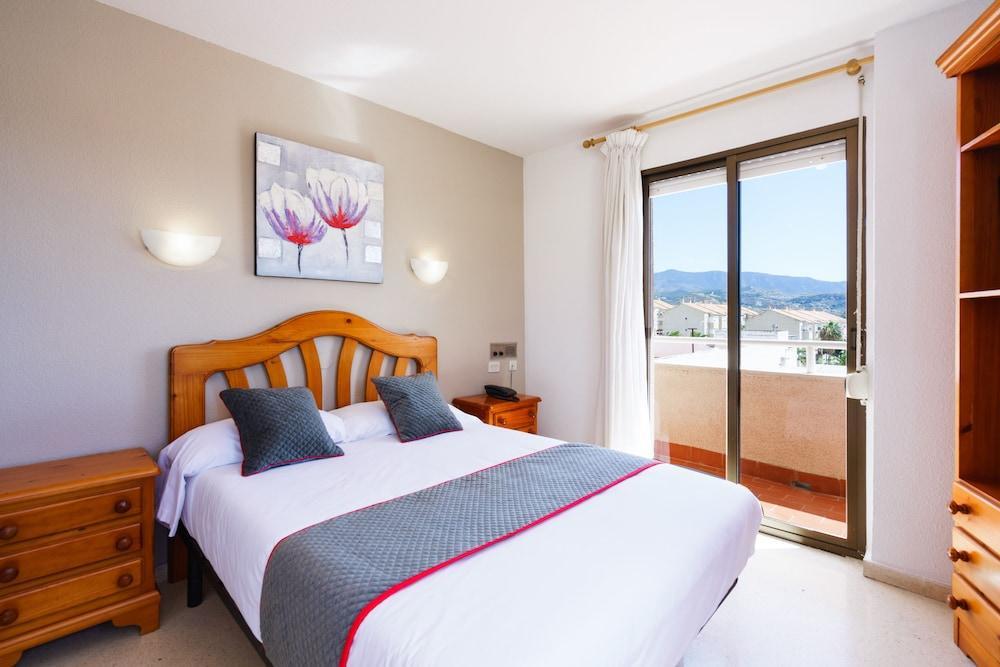 Oyo Hotel Costa Andaluza Motril Exterior photo